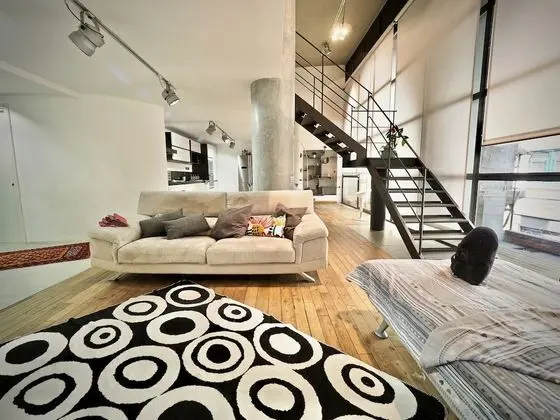 Çatı Katı (Loft)