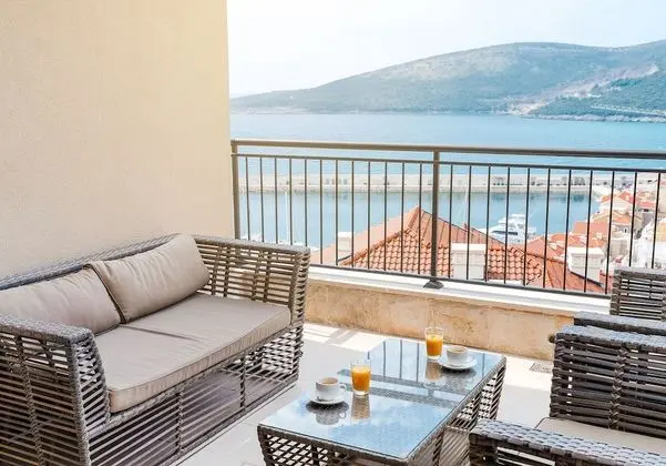 Apart Daire, 1 Yatak Odası, Deniz Manzaralı