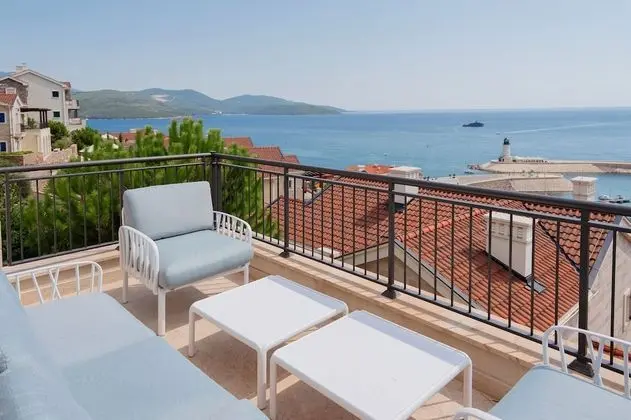 Apart Daire, 3 Yatak Odası, Deniz Manzaralı
