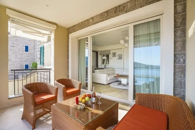 Apart Daire, 1 Yatak Odası, Deniz Manzaralı (G-211)
