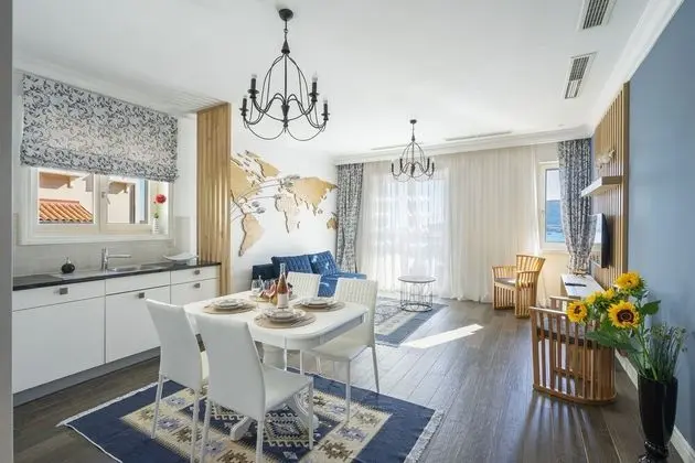 Apart Daire, 2 Yatak Odası, Deniz Manzaralı (C-606)