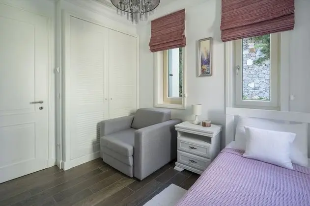 Apart Daire, 2 Yatak Odası, Deniz Manzaralı (C-606)