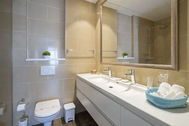 Apart Daire, 2 Yatak Odası, Deniz Manzaralı (C-606)