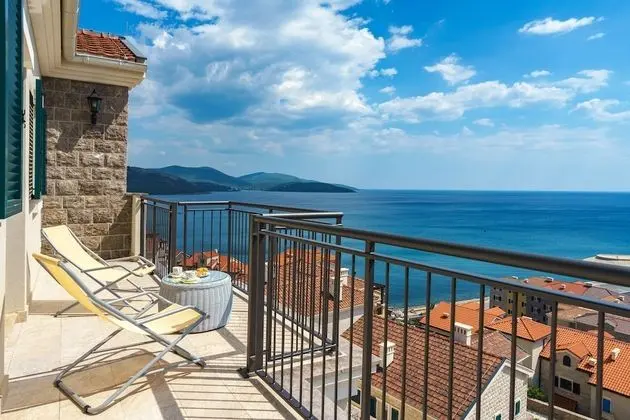 Apart Daire, 2 Yatak Odası, Deniz Manzaralı (F-711)