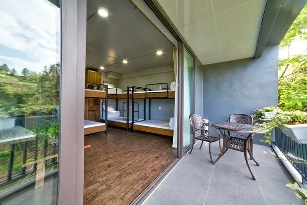 Ortak Ranzalı Oda, Karma Ranzalı Oda (8 Beds)
