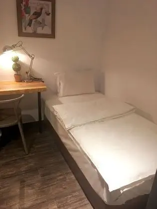 Basic Tek Kişilik Oda, Ortak Banyo