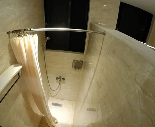 Basic Tek Kişilik Oda, Ortak Banyo