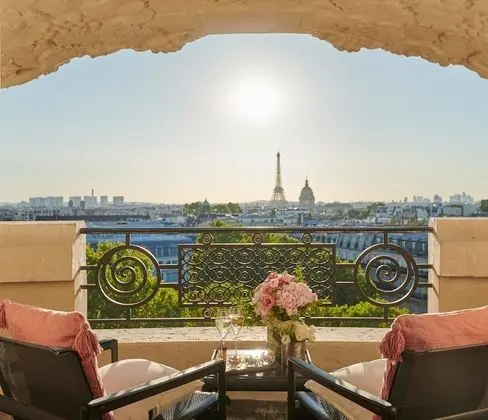 Süit, Teras (Amour, Eiffel View)