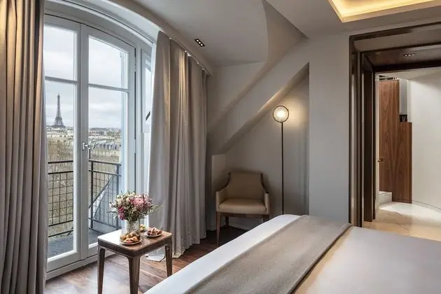 Süit, Teras (Amour, Eiffel View)