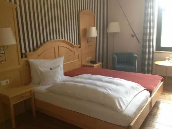 Comfort Büyük Yataklı Tek Kişilik Oda