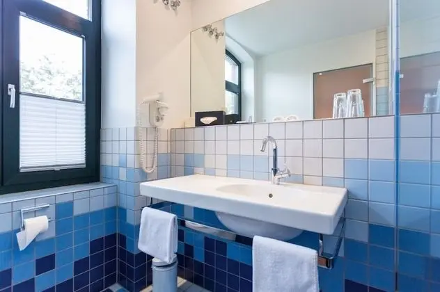 Comfort Büyük Yataklı Tek Kişilik Oda