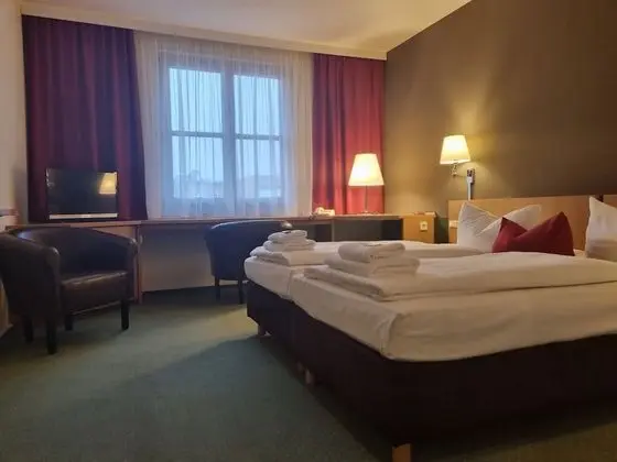 Comfort Tek Büyük veya İki Ayrı Yataklı Oda, Sigara İçilmez (3rd floor, renovated)