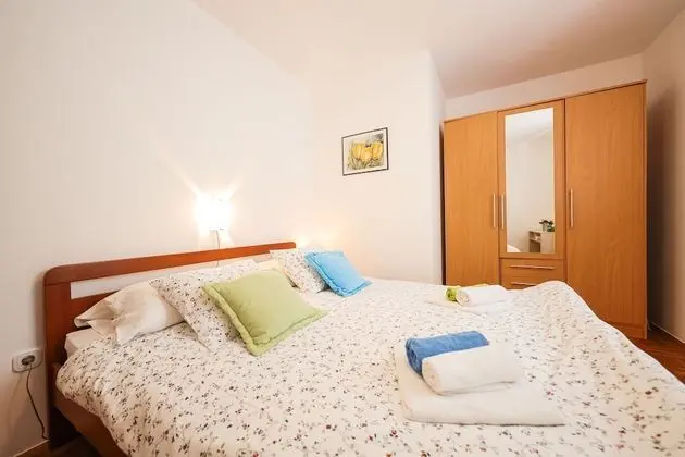 Apart Daire, Deniz Manzaralı