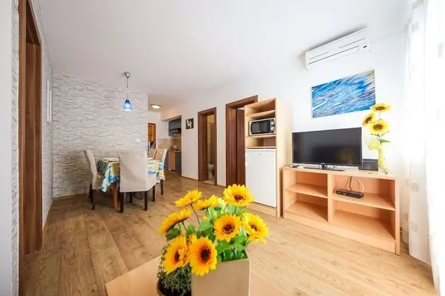 Apart Daire, Deniz Manzaralı