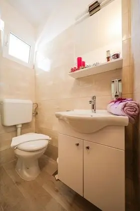 Apart Daire, Kısmi Deniz Manzaralı