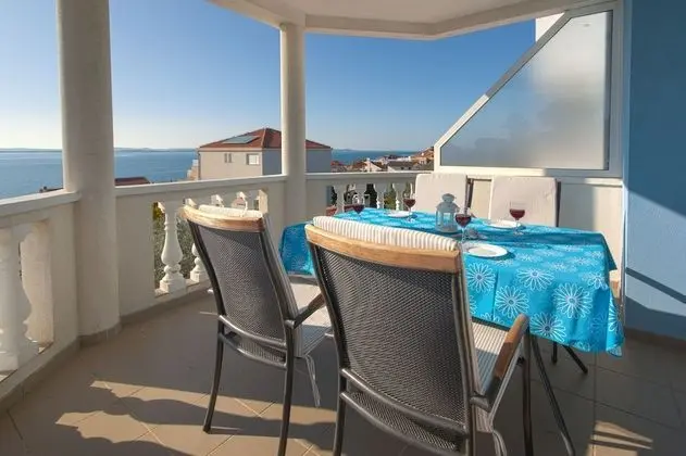 Comfort Apart Daire, Deniz Manzaralı