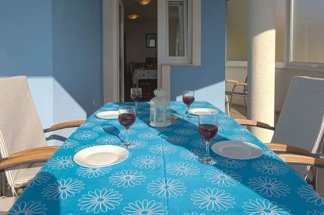 Comfort Apart Daire, Deniz Manzaralı