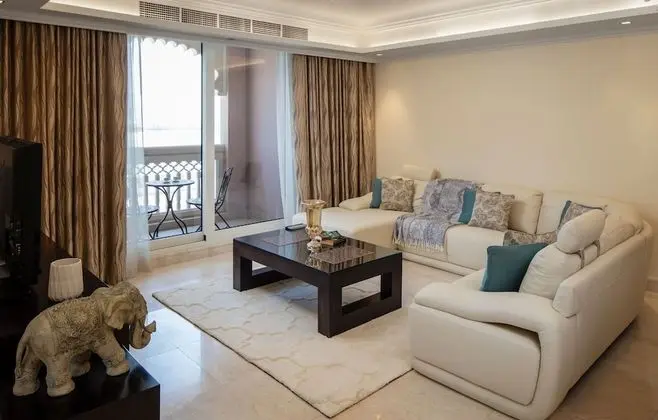 Apart Daire, 2 Yatak Odası, Deniz Manzaralı, Denize Sıfır