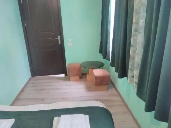 Tek Büyük Yataklı Oda, Bahçe Manzaralı