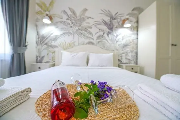 Design Room, 1 Queen Bed