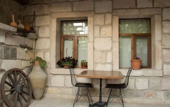 Traditional Tek Büyük Yataklı Oda, 1 Büyük (Queen) Boy Yatak, Üzüm Asması Manzaralı