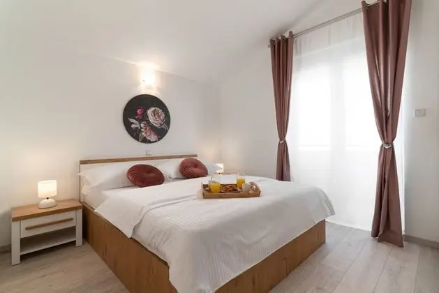 Apart Daire (Lux 2 - heated pool - A3(4+2))