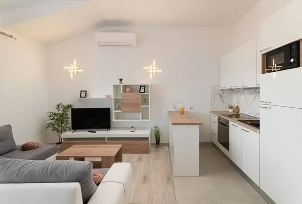 Apart Daire (Lux 2 - heated pool - A3(4+2))