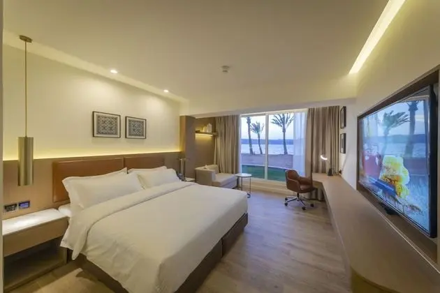Deluxe Beach Direct Access Double