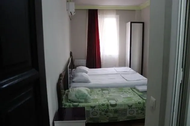 Deluxe Süit, Sigara İçilmez