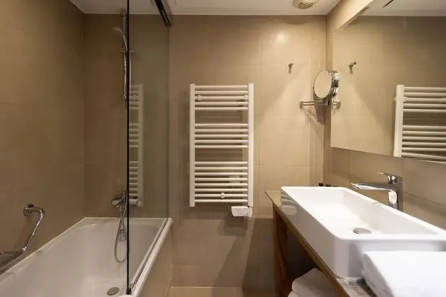 Family Oda, Birden Çok Yatak, Bahçe Manzaralı