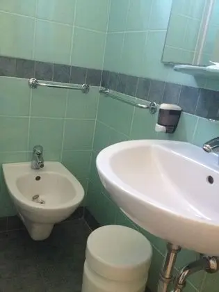 Standard Dört Kişilik Oda