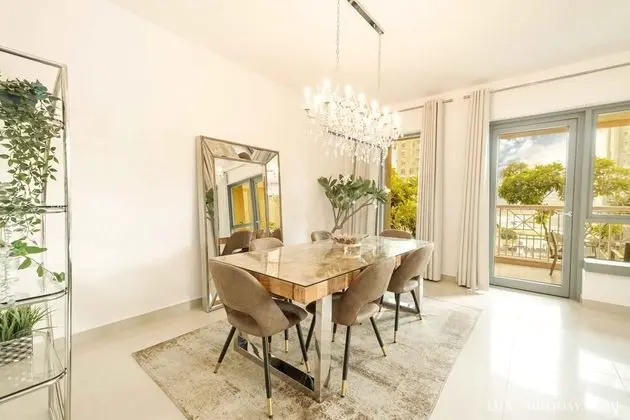 Deluxe Apart Daire