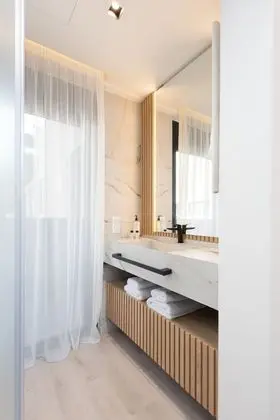 Acropolis View Executive Suite