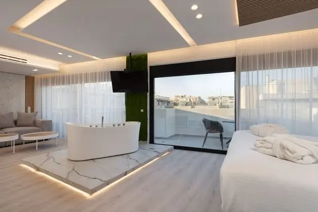 Acropolis View Executive Suite