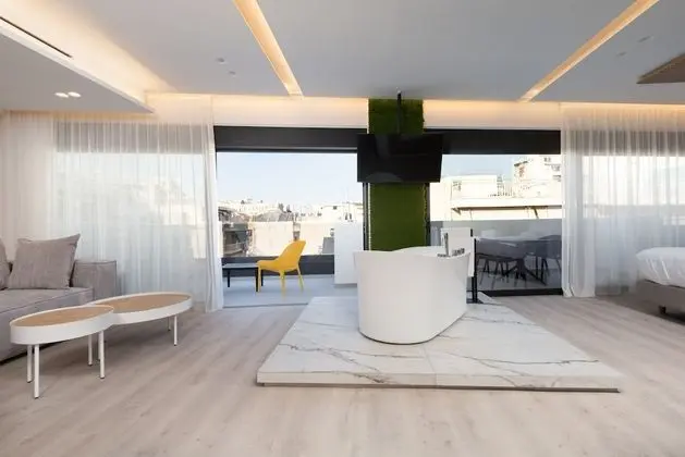 Acropolis View Executive Suite