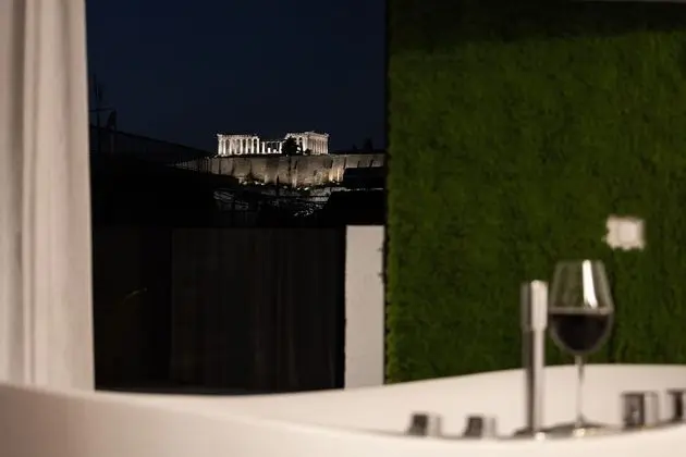 Acropolis View Executive Suite