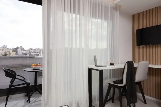 EASY Suite with Jacuzzi