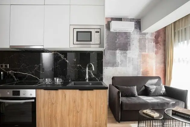 1-Bedroom Apartment