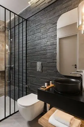 1-Bedroom Apartment