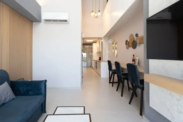 2-Bedroom Maisonette