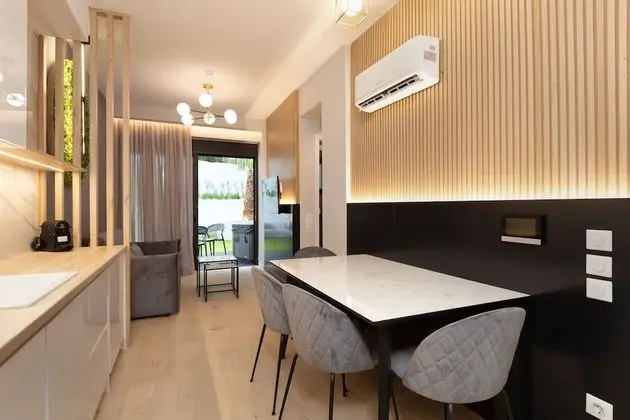 Suite with private garden and Hot Tub