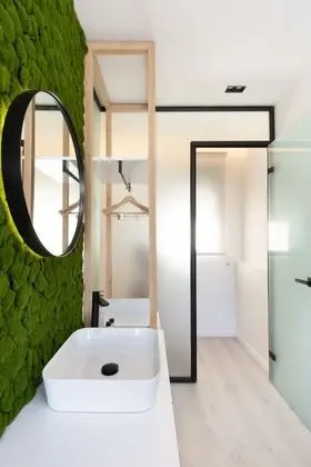 1-Bedroom Maisonette Suite with Jacuzzi