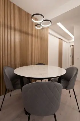 1-Bedroom Suite