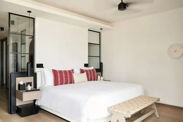 LUX* Grand Beach Pool Villa