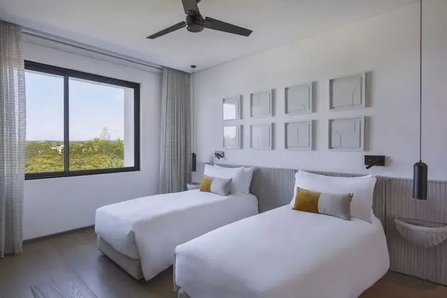 LUX* Pool Penthouse