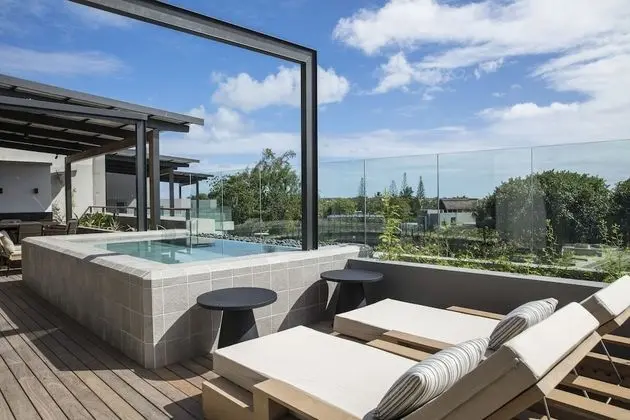 LUX* Pool Penthouse