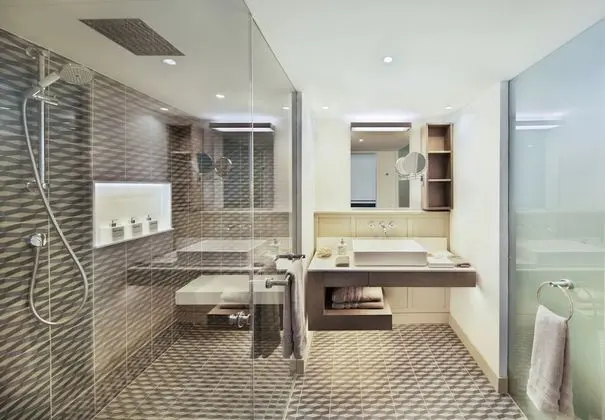 LUX* SUITE (85 sqm)