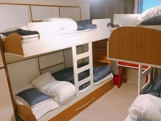 Ortak Ranzalı Oda, Karma Ranzalı Oda (4 people)