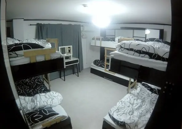 Ortak Ranzalı Oda, Sadece kadınlar için (6 people)