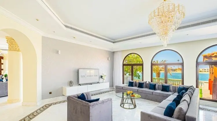 Deluxe Villa